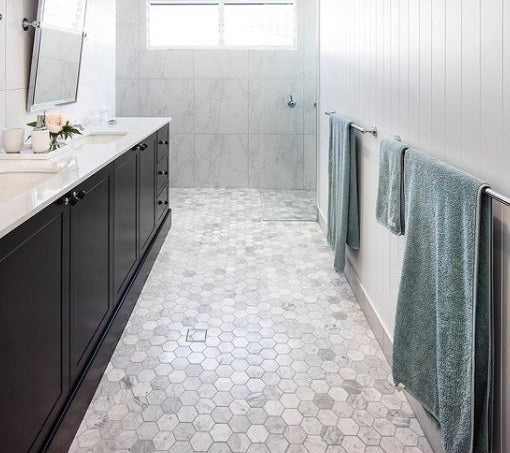 Carrara white marble hexagon mosaic tile floor