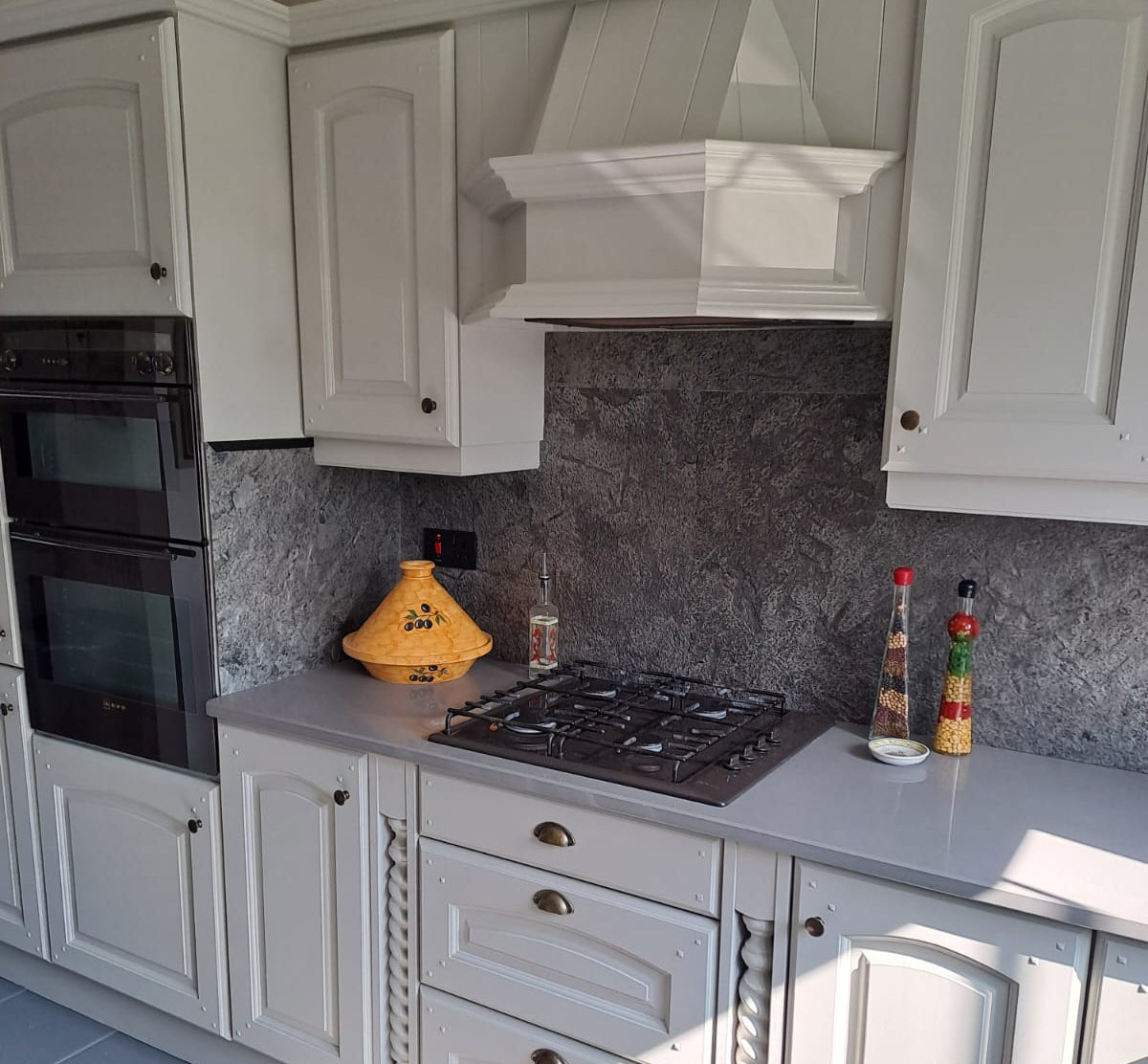 matrix stone veneer kitchen walls