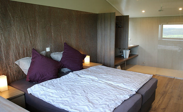 Cobre slate veneer bedroom wall