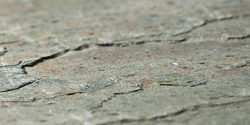 Verde Gris slate veneer close up