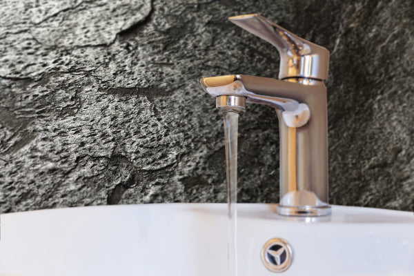 Matrix slate veneer bathroom wall