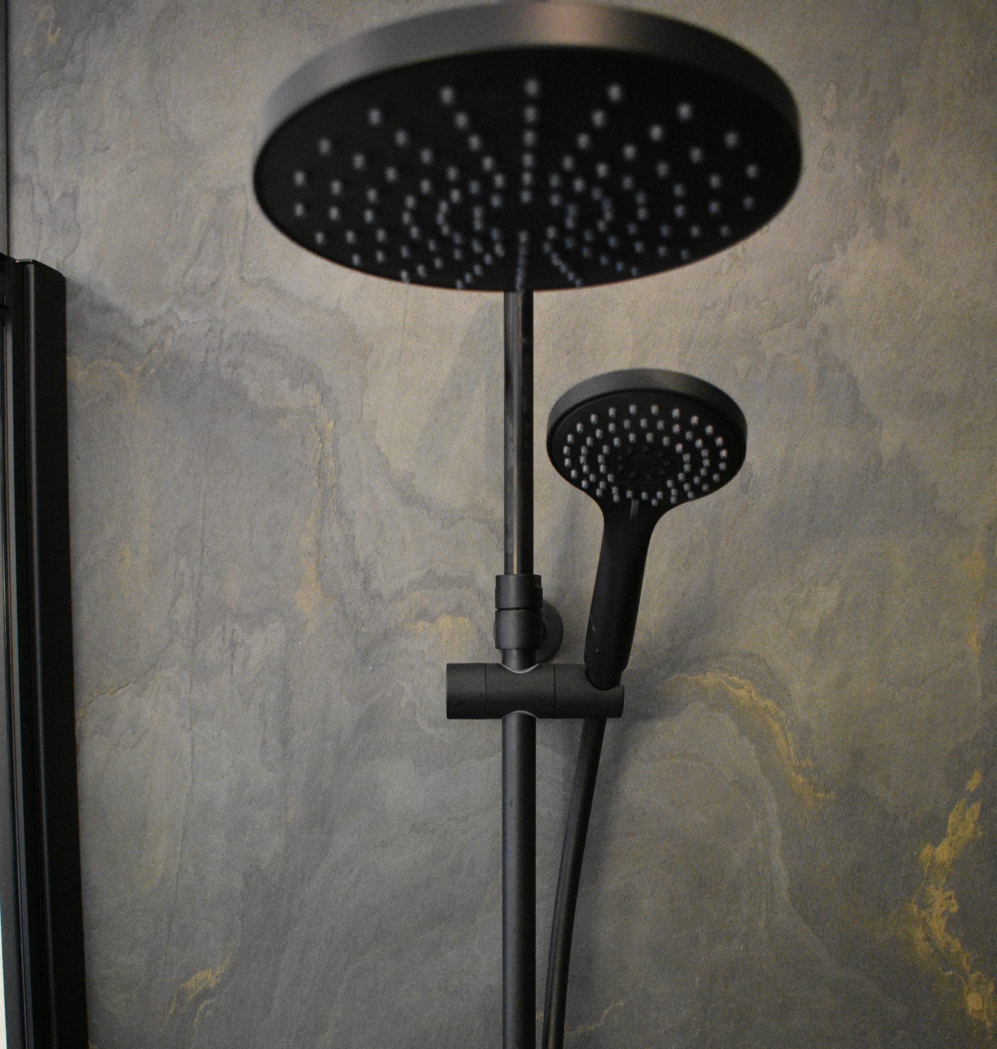 California Gold slate veneer bathroom feature wall