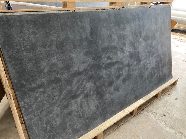 X1 Dark Blue Grey Concrete 244 x 122cm Limestone Veneer Sheet With Damaged Corner & Edges