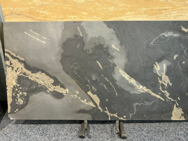 x7 Rustique Translucent 122 x 61cm slate veneer sheets with one damaged corner