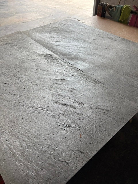 X2 Mare 122 x 61cm slate veneer sheets.