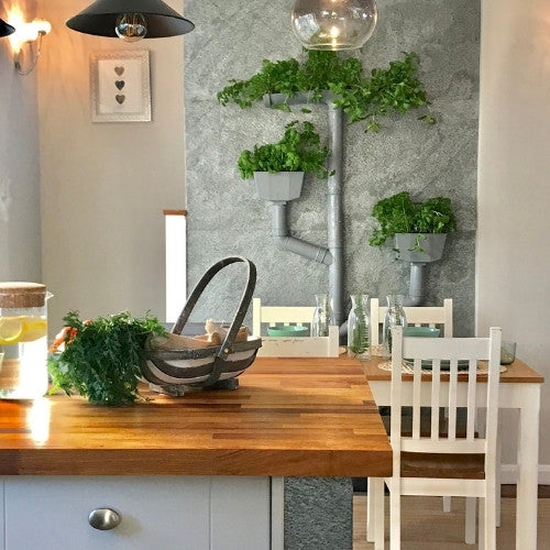 Silver Grey slate veneer feature wall in Renovate Don’t Relocate kitchen project