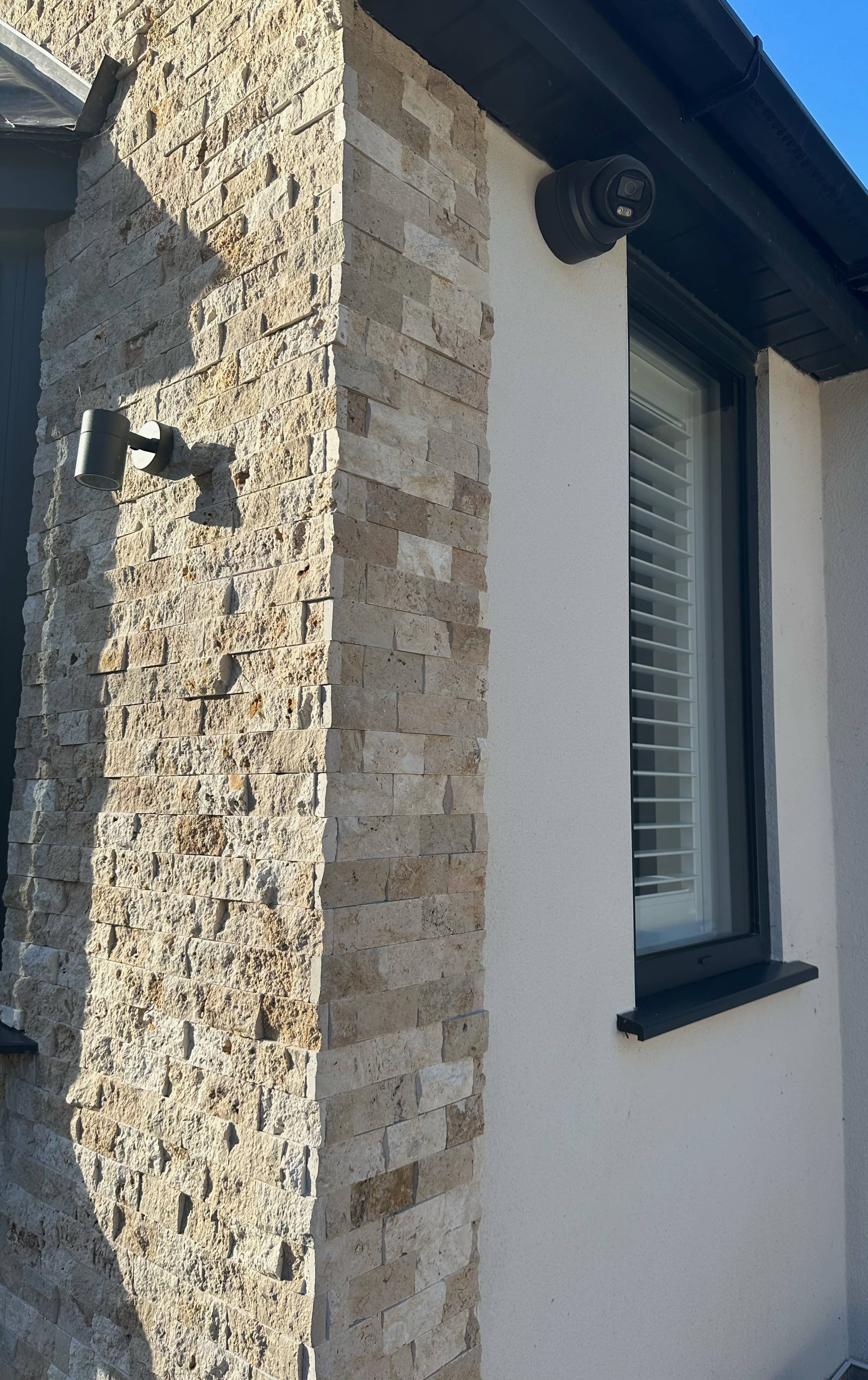 Rustic travertine split face cladding tiles