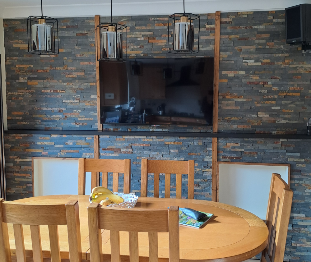 Rustic Slate 40 x 10cm Split face Cladding Sheet