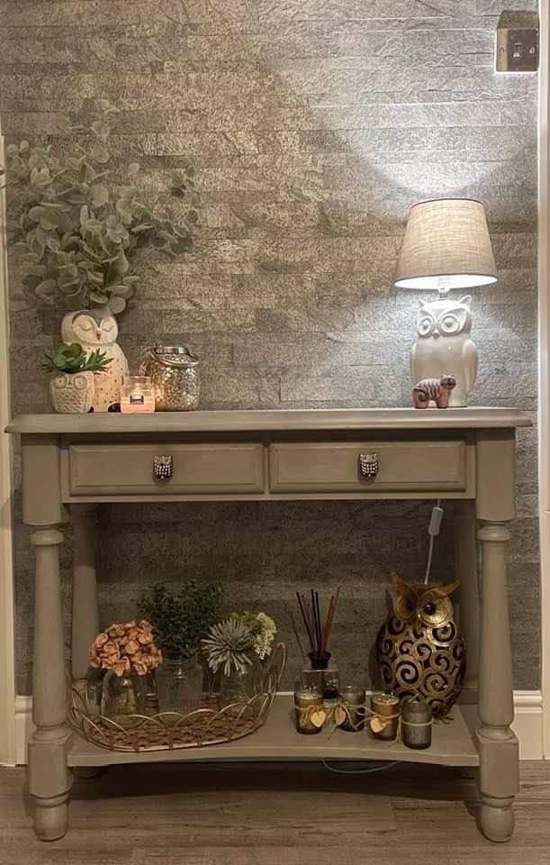 Silver Grey slate veneer multi brick interior feature wall
