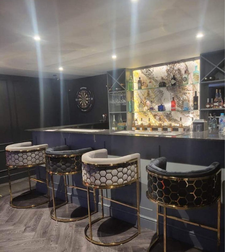bianco translucent slate veneer feature panel in bar